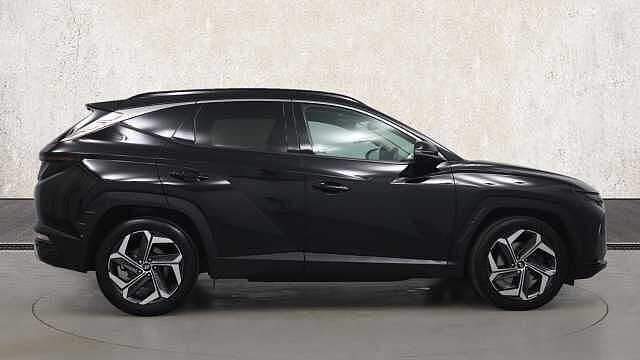 Hyundai TUCSON 1.6 T-GDi Ultimate SUV 5dr Petrol Manual Euro 6 (s/s) (150 ps) Phantom Black