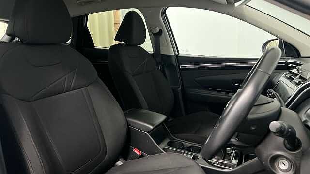 Hyundai TUCSON 1.6 T-GDi SE Connect SUV 5dr Petrol Manual Euro 6 (s/s) (150 ps) White