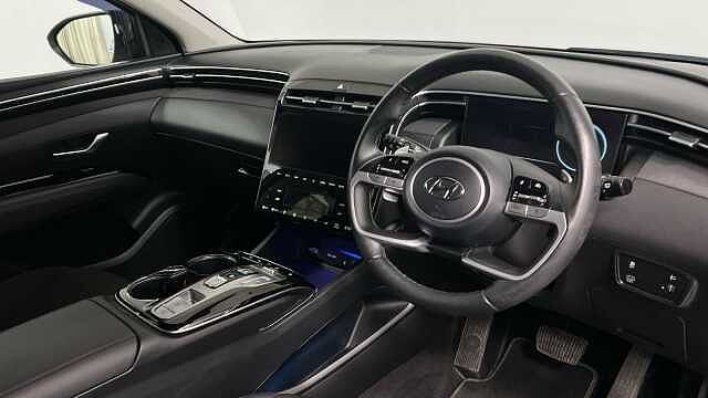 Hyundai TUCSON 1.6 h T-GDi Premium SUV 5dr Petrol Hybrid Auto Euro 6 (s/s) (230 ps) Silver