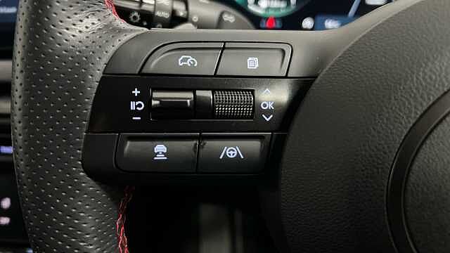 Hyundai TUCSON 1.6 T-GDi MHEV N Line SUV 5dr Petrol Hybrid DCT Euro 6 (s/s) (160 ps) White