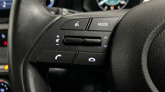 Hyundai BAYON 1.0 T-GDi MHEV SE Connect SUV 5dr Petrol Hybrid DCT Euro 6 (s/s) (100 ps)