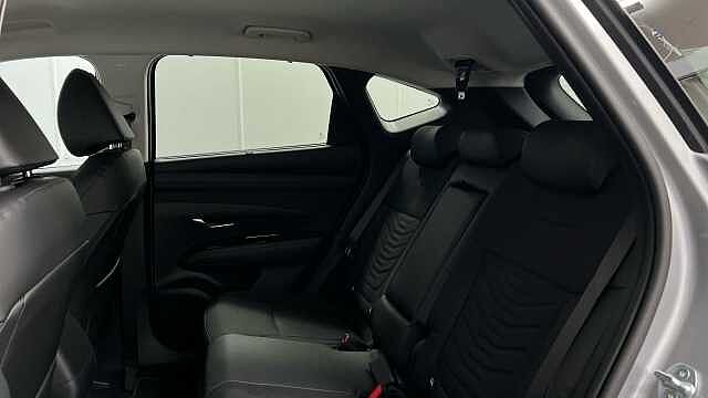 Hyundai TUCSON 1.6 T-GDi Premium SUV 5dr Petrol Manual Euro 6 (s/s) (160 ps) Shimmering Silver