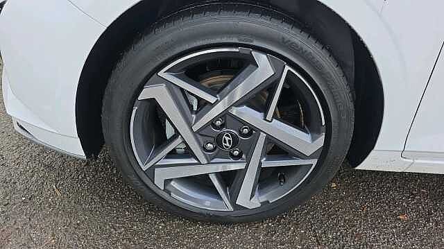 Hyundai i20 1.0 T-GDi Premium Hatchback 5dr Petrol Manual Euro 6 (s/s) (100 ps)