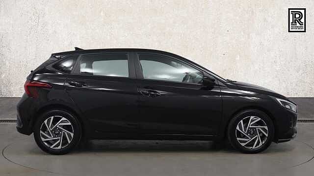 Hyundai I20 1.0 T-GDi Advance Hatchback 5dr Petrol DCT Euro 6 (s/s) (100 ps) Phantom Black