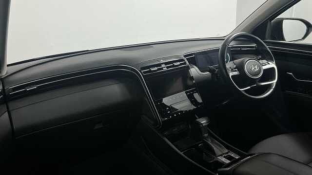 Hyundai TUCSON 1.6 T-GDi MHEV SE Connect SUV 5dr Petrol Hybrid DCT Euro 6 (s/s) (150 ps) Black