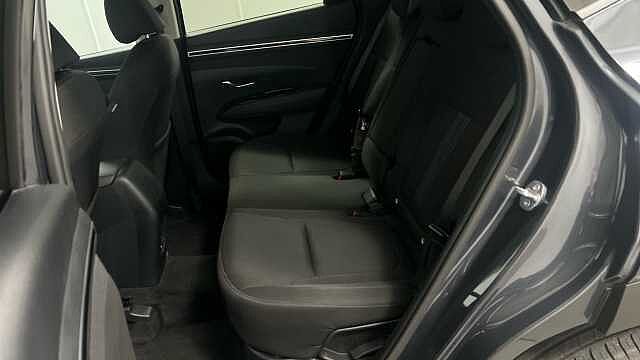 Hyundai TUCSON 1.6 h T-GDi SE Connect SUV 5dr Petrol Hybrid Auto Euro 6 (s/s) (230 ps) Grey