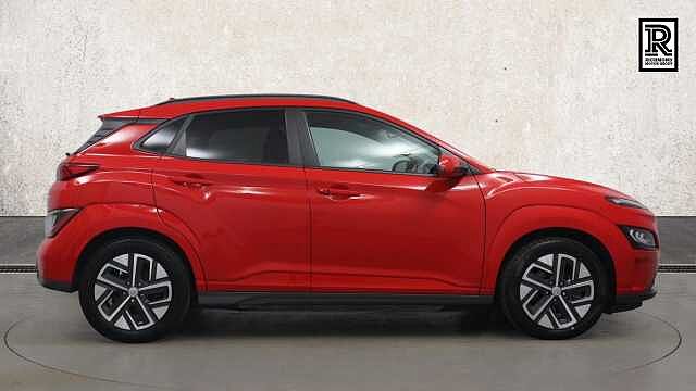 Hyundai KONA 64kWh Ultimate SUV 5dr Electric Auto (10.5kW Charger) (204 ps)