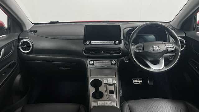 Hyundai KONA 64kWh Ultimate SUV 5dr Electric Auto (10.5kW Charger) (204 ps)