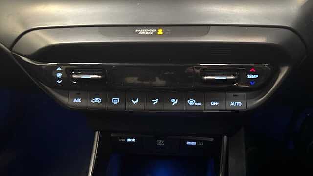 Hyundai i20 1.0 T-GDi MHEV Premium Hatchback 5dr Petrol Hybrid DCT Euro 6 (s/s) (100 ps)