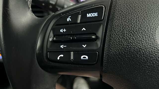 Hyundai i10 1.2 SE Connect Hatchback 5dr Petrol Manual Euro 6 (s/s) (84 ps)