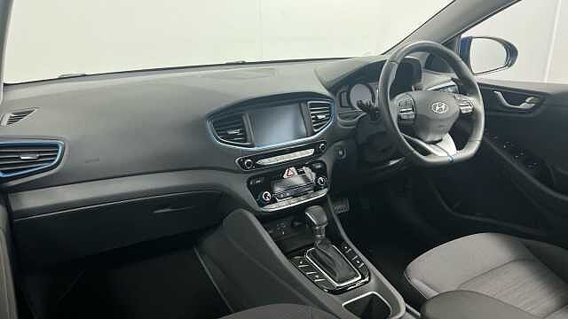 Hyundai IONIQ 1.6 h-GDi GPF Premium Hatchback 5dr Petrol Hybrid DCT Euro 6 (s/s) (141 ps) Blue