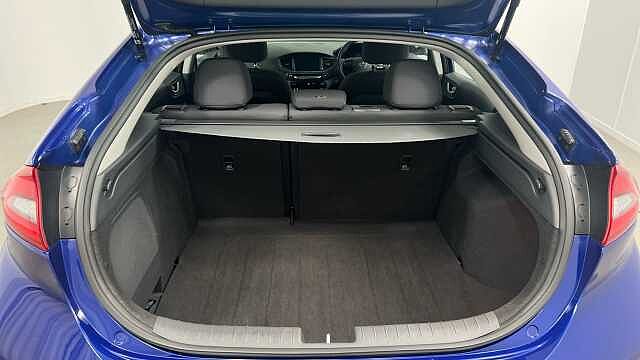 Hyundai IONIQ 1.6 h-GDi GPF Premium Hatchback 5dr Petrol Hybrid DCT Euro 6 (s/s) (141 ps) Blue