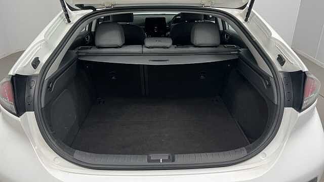 Hyundai IONIQ 38.3kWh Premium Hatchback 5dr Electric Auto (136 ps)