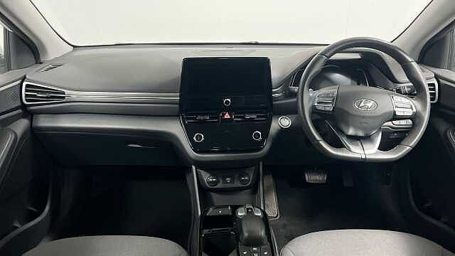 Hyundai IONIQ 38.3kWh Premium Hatchback 5dr Electric Auto (136 ps)