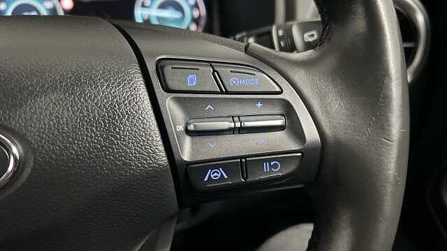 Hyundai KONA 1.0 T-GDi MHEV Premium SUV 5dr Petrol Hybrid Manual Euro 6 (s/s) (120 ps)