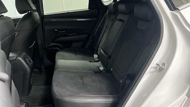 Hyundai TUCSON 1.6 h T-GDi N Line S SUV 5dr Petrol Hybrid Auto Euro 6 (s/s) (230 ps) White