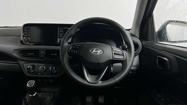 Hyundai i10 1.2 Premium Hatchback 5dr Petrol Auto Euro 6 (s/s) (79 ps)