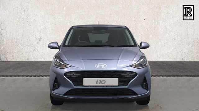 Hyundai i10 1.2 Premium Hatchback 5dr Petrol Auto Euro 6 (s/s) (79 ps)