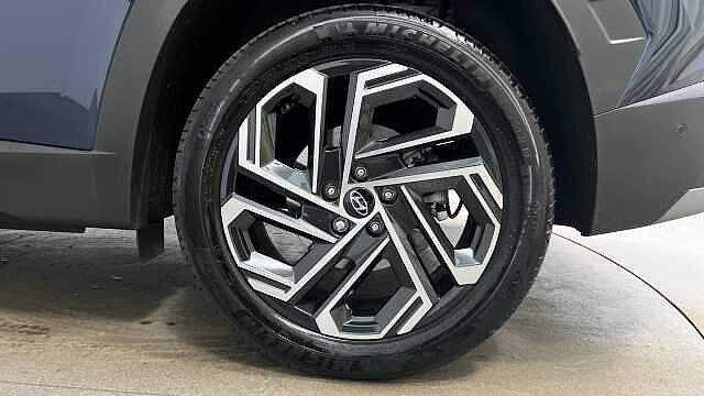 Hyundai TUCSON 1.6 T-GDi 13.8kWh Ultimate SUV 5dr Petrol Plug-in Hybrid Auto Euro 6 (s/s) (253