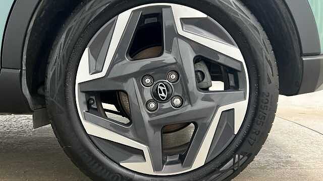 Hyundai BAYON 1.0 T-GDi Premium SUV 5dr Petrol Manual Euro 6 (s/s) (100 ps)