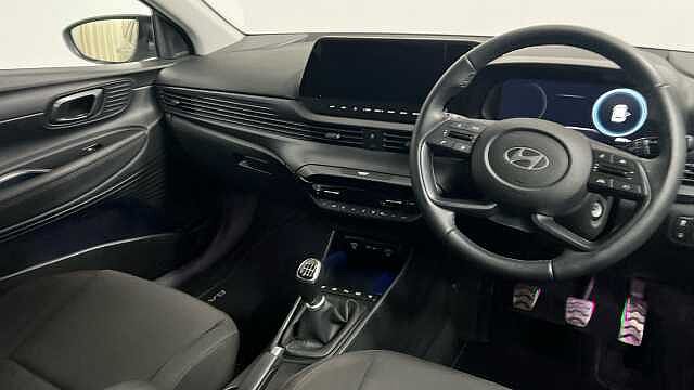 Hyundai BAYON 1.0 T-GDi Premium SUV 5dr Petrol Manual Euro 6 (s/s) (100 ps)