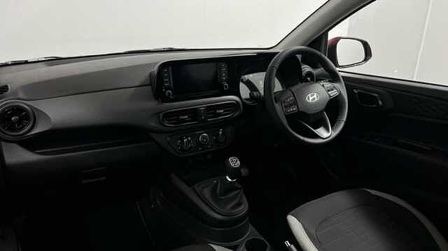 Hyundai i10 1.0 Advance Hatchback 5dr Petrol Auto Euro 6 (s/s) (63 ps)