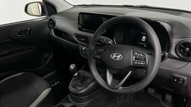 Hyundai i10 1.0 Advance Hatchback 5dr Petrol Auto Euro 6 (s/s) (63 ps)