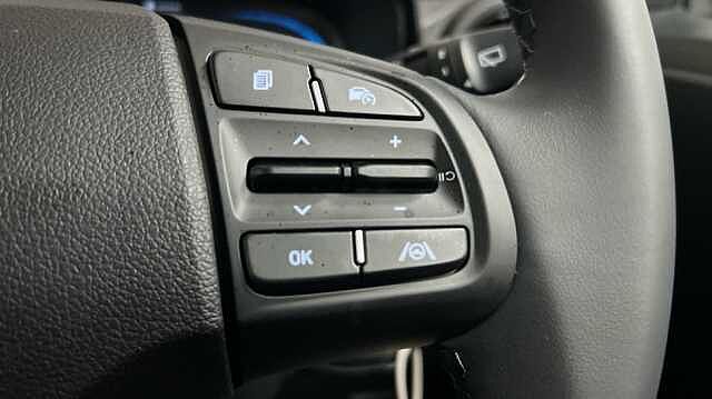 Hyundai i10 1.0 Advance Hatchback 5dr Petrol Auto Euro 6 (s/s) (63 ps)