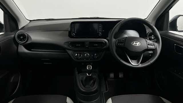 Hyundai I10 1.0 Advance Hatchback 5dr Petrol Auto Euro 6 (s/s) (63 ps) VIBRANT BLUE