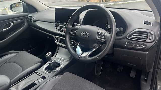 Hyundai i30 1.0 T-GDi MHEV Premium Hatchback 5dr Petrol Hybrid Manual Euro 6 (s/s) (120 ps)