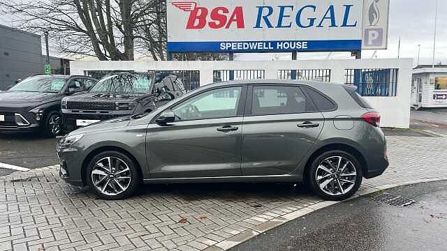 Hyundai i30 1.0 T-GDi MHEV Premium Hatchback 5dr Petrol Hybrid Manual Euro 6 (s/s) (120 ps)