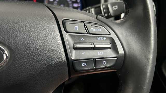 Hyundai KONA 1.6 h-GDi Premium SE SUV 5dr Petrol Hybrid DCT Euro 6 (s/s) (141 ps)
