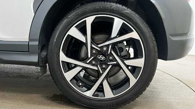 Hyundai KONA 1.0 T-GDi MHEV Premium SUV 5dr Petrol Hybrid Manual Euro 6 (s/s) (120 ps)