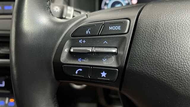 Hyundai KONA 1.0 T-GDi MHEV Premium SUV 5dr Petrol Hybrid Manual Euro 6 (s/s) (120 ps)