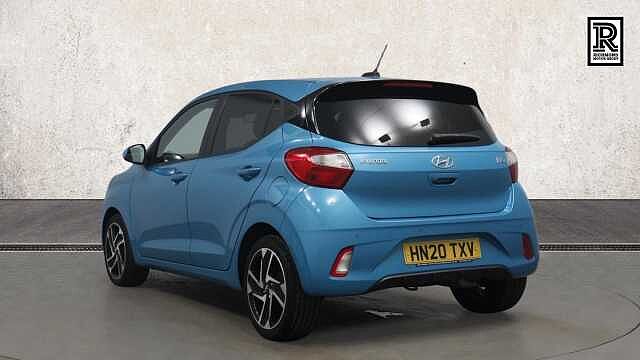 Hyundai i10 1.0 Premium Hatchback 5dr Petrol Manual Euro 6 (s/s) (67 ps)