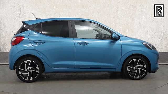 Hyundai i10 1.0 Premium Hatchback 5dr Petrol Manual Euro 6 (s/s) (67 ps)