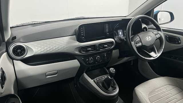 Hyundai i10 1.0 Premium Hatchback 5dr Petrol Manual Euro 6 (s/s) (67 ps)