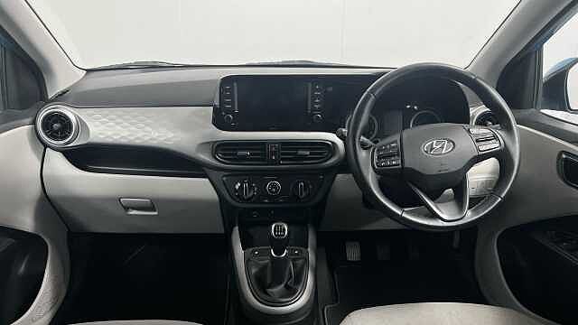 Hyundai i10 1.0 Premium Hatchback 5dr Petrol Manual Euro 6 (s/s) (67 ps)