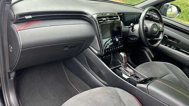 Hyundai TUCSON 1.6 T-GDi MHEV N Line SUV 5dr Petrol Hybrid DCT Euro 6 (s/s) (150 ps) Black