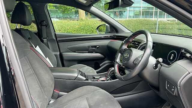 Hyundai TUCSON 1.6 T-GDi MHEV N Line SUV 5dr Petrol Hybrid DCT Euro 6 (s/s) (150 ps) Black