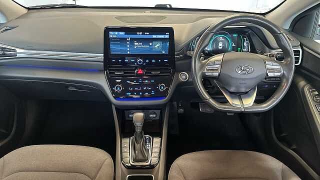 Hyundai IONIQ 1.6 h-GDi Premium Hatchback 5dr Petrol Hybrid DCT Euro 6 (s/s) (141 ps)