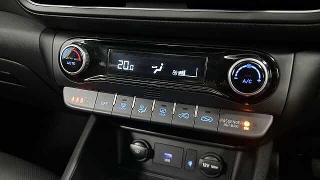 Hyundai KONA 1.0 T-GDi MHEV Ultimate SUV 5dr Petrol Hybrid Manual Euro 6 (s/s) (120 ps)