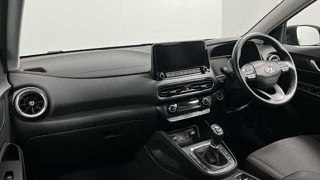 Hyundai KONA 1.0 T-GDi MHEV Premium SUV 5dr Petrol Hybrid Manual Euro 6 (s/s) (120 ps)