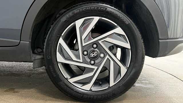 Hyundai BAYON 1.0 T-GDi Advance SUV 5dr Petrol Manual Euro 6 (s/s) (100 ps)