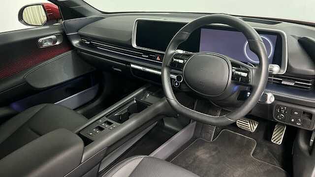 Hyundai IONIQ 6 77.4kWh Ultimate Saloon 4dr Electric Auto AWD (325 ps)