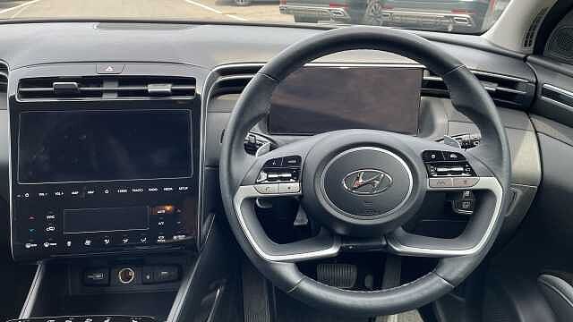 Hyundai TUCSON 1.6 h T-GDi Premium SUV 5dr Petrol Hybrid Auto Euro 6 (s/s) (230 ps)