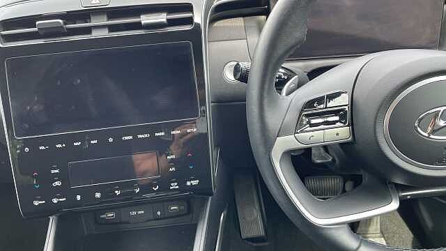 Hyundai TUCSON 1.6 h T-GDi Premium SUV 5dr Petrol Hybrid Auto Euro 6 (s/s) (230 ps)