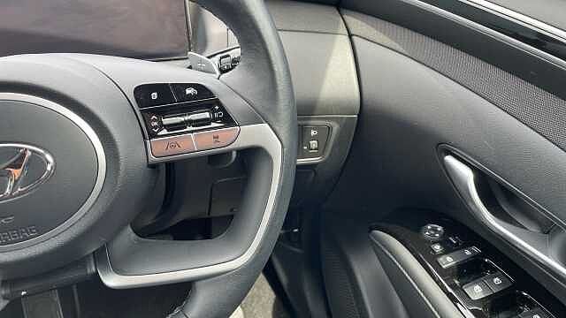 Hyundai TUCSON 1.6 h T-GDi Premium SUV 5dr Petrol Hybrid Auto Euro 6 (s/s) (230 ps)
