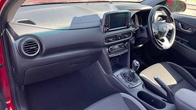 Hyundai KONA 1.0 T-GDi Premium SUV 5dr Petrol Manual Euro 6 (s/s) (120 ps)