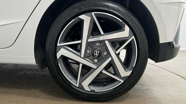 Hyundai i20 1.0 T-GDi Premium Hatchback 5dr Petrol DCT Euro 6 (s/s) (100 ps)